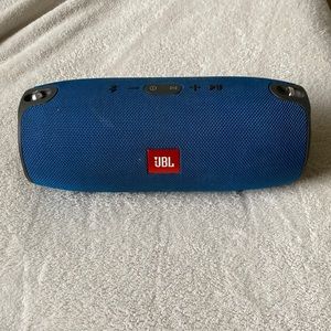 JBL Xtreme portable bluetooth speaker